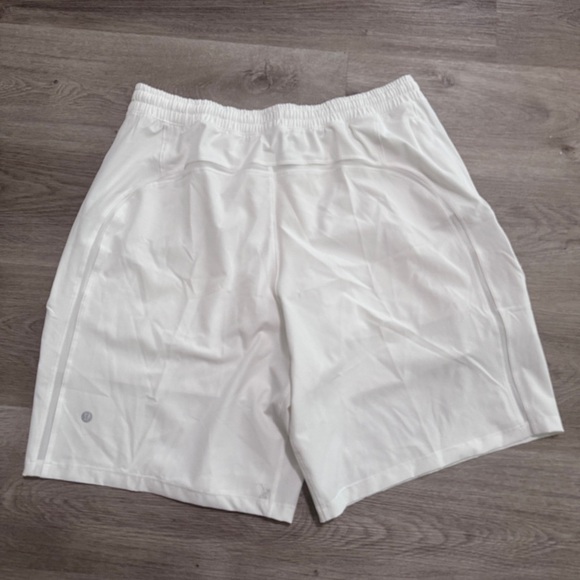 Lululemon Pace Breaker Lined Short 9" White Men XL Athletic - Picture 4 of 12